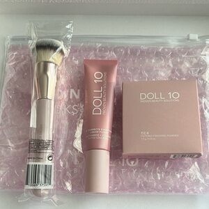Doll 10 Makeup Set with Brush